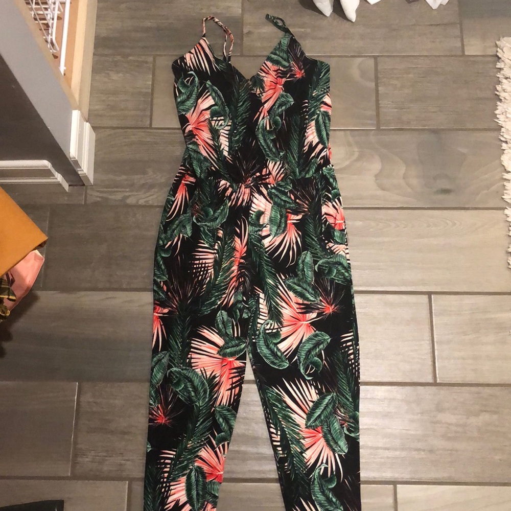 Palm frond jumper